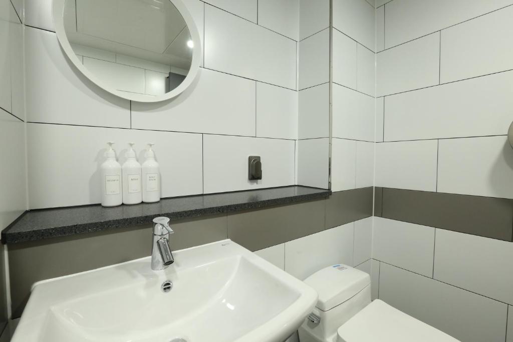 27 Hotel photo 3