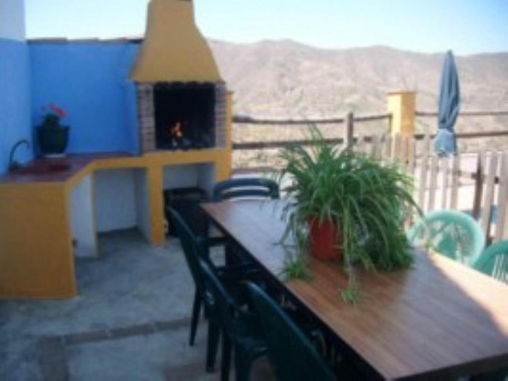 House 6 Bedrooms with Pool and WiFi 8798 photo 4