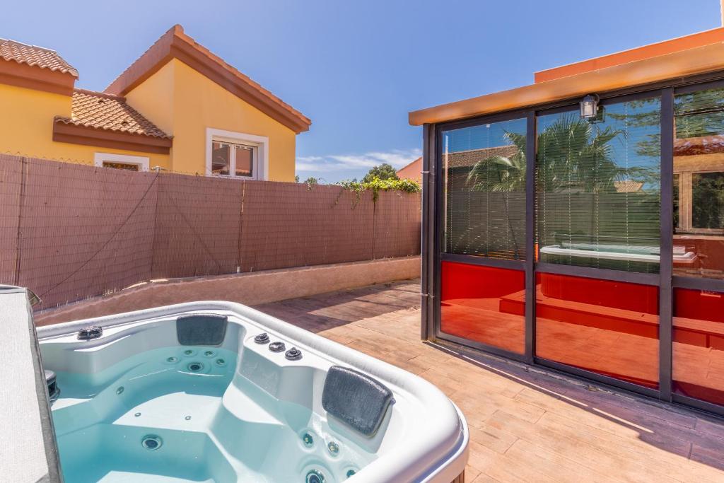 Bungalow Polop photo 1