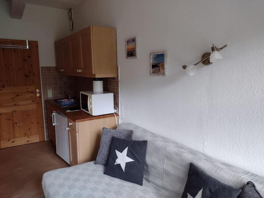 Super gemütliche, helle Eckwohnung unter Reet photo 4