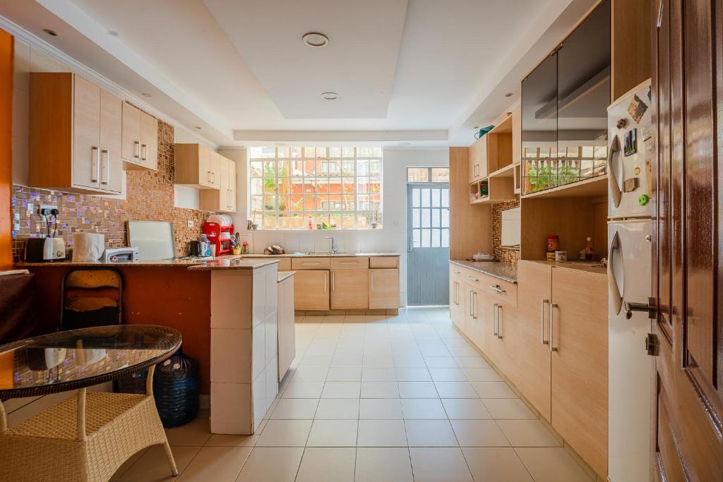 Spacious 5 bedroom, Kileleshwa photo 1