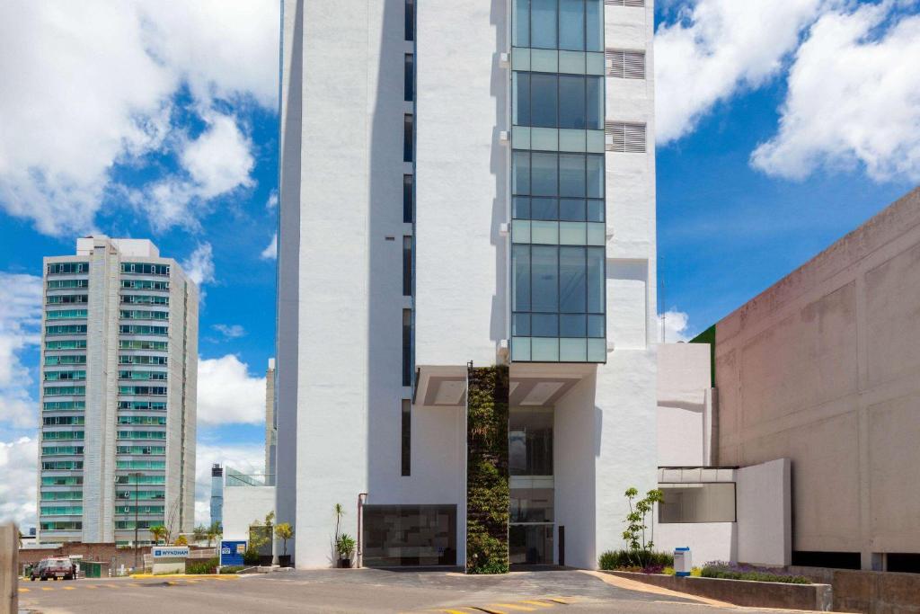 Wyndham Puebla Angelopolis photo 2
