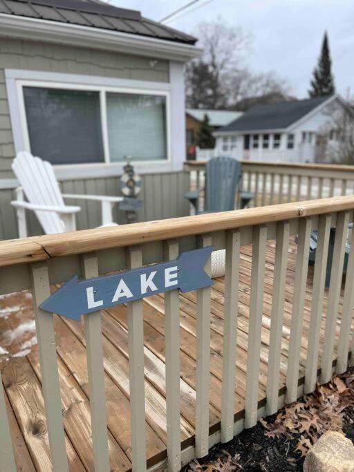Cozy Grand Bend Cottage with Bunkie photo 1