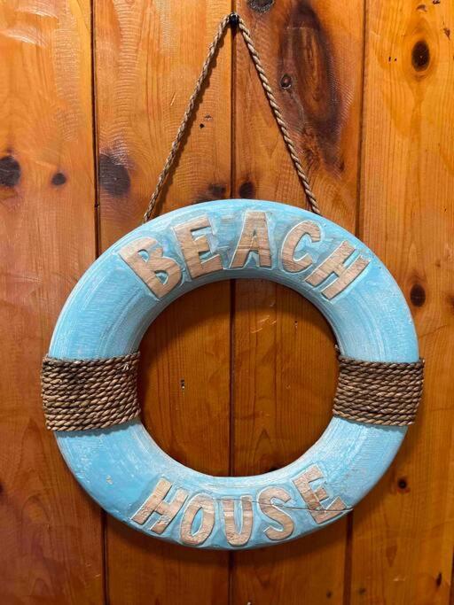 Cozy Grand Bend Cottage with Bunkie photo 3