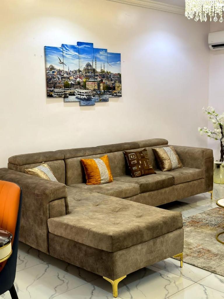 Tastefully furnished 2 bedroom in ikeja GRA photo 1