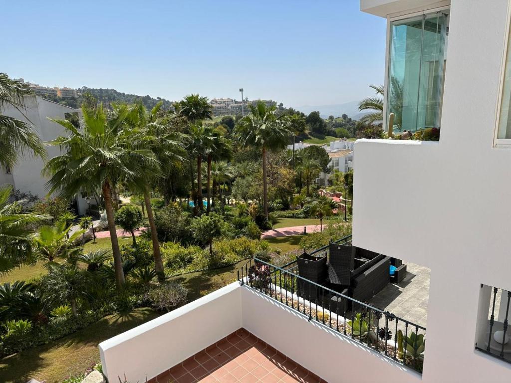 Luxurious 3 Bedroom Apartment in the heart of Alhaurín Golf photo 4