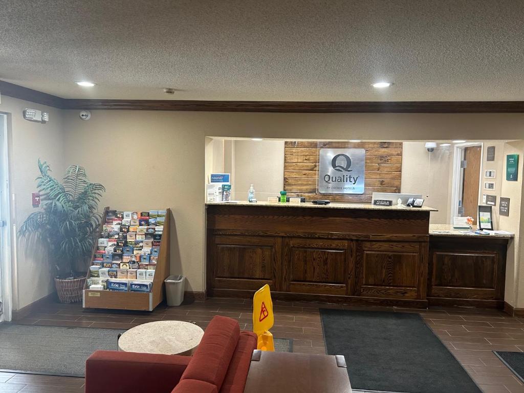 Quality Inn & Suites image