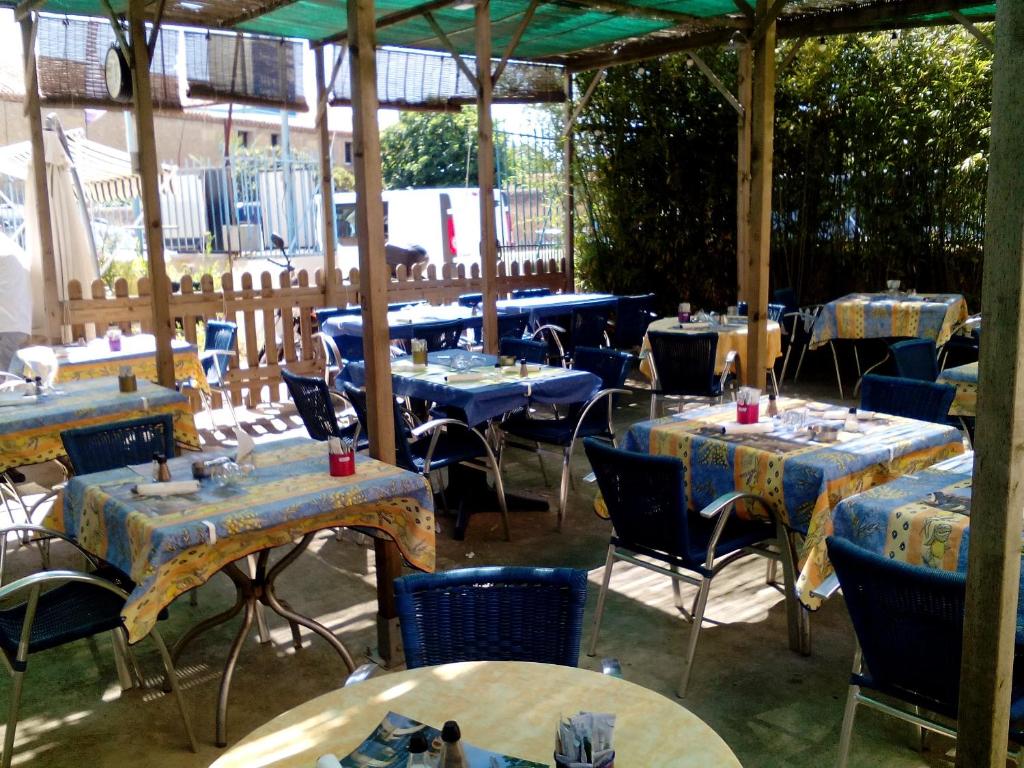 LE RELAIS BLEU photo 2