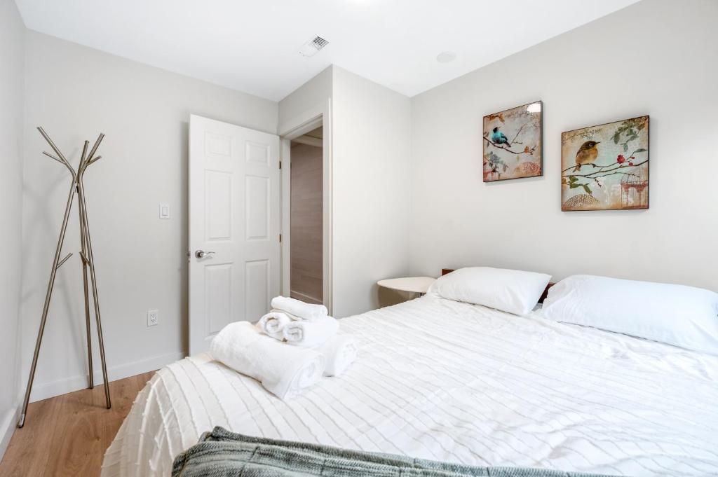 Luxury Delta 2BD Suit on ground floor photo 4