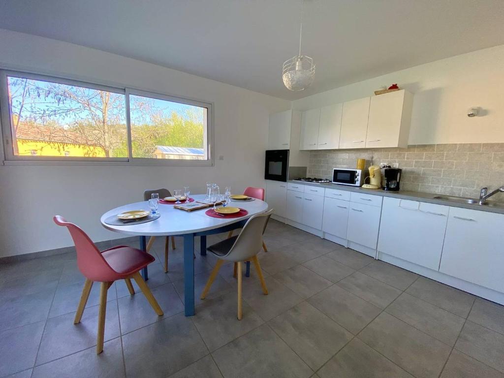 Maison Pradons, 2 pièces, 4 personnes - FR-1-697-15 photo 4