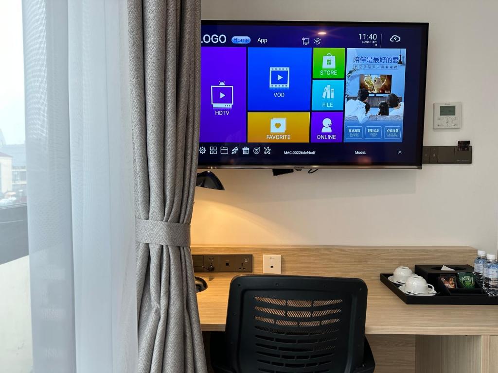 HOTEL YAH HANOI