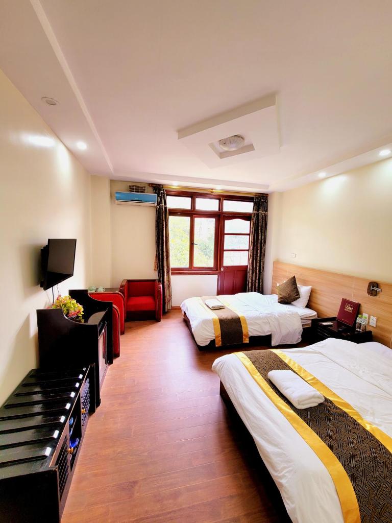 Sao Mai Bac Ha Hotel