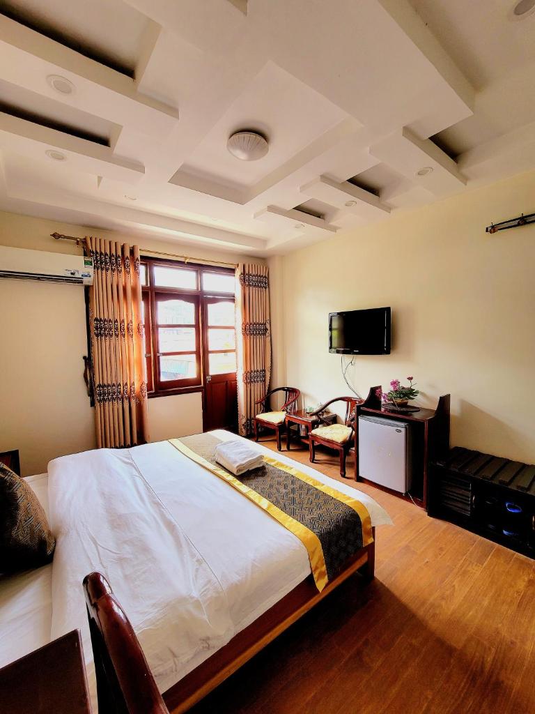 Sao Mai Bac Ha Hotel