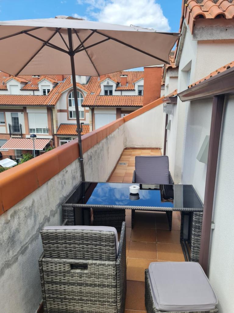 Fabuloso apartamento con terraza y piscina photo 2
