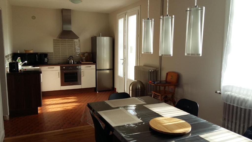 Authentique Gîte 1950 Poitiers Futuroscope 1à9prsn, 3 Pkg, 3 étoiles à 6, Eco-Responsable photo 4