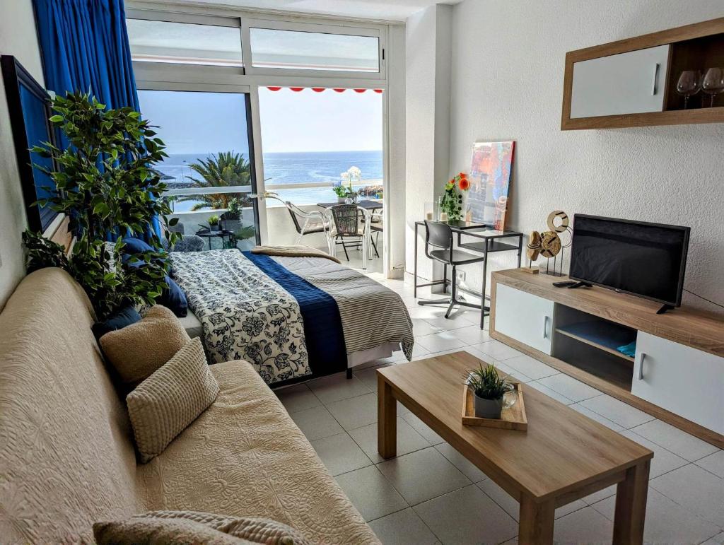 Beachfront studio apartment Puerto Rico photo 1