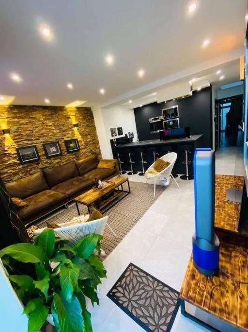 Superbe appartement chic et design photo 2
