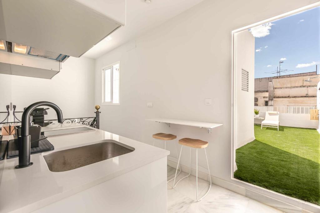 ISG Apartments Cuna - Tap to explore photos