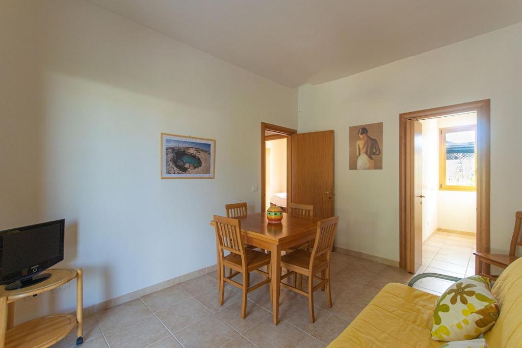 Blue Area Apartments - FromHomeToSalento photo 4