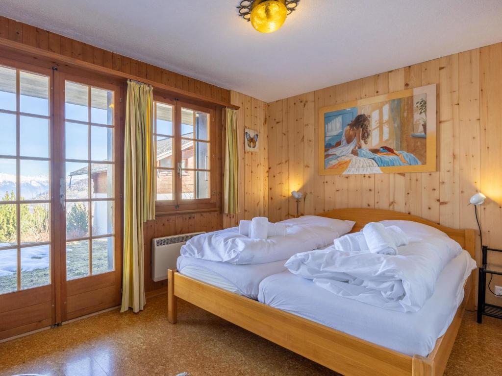 Chalet L'Alouette by Interhome photo 3