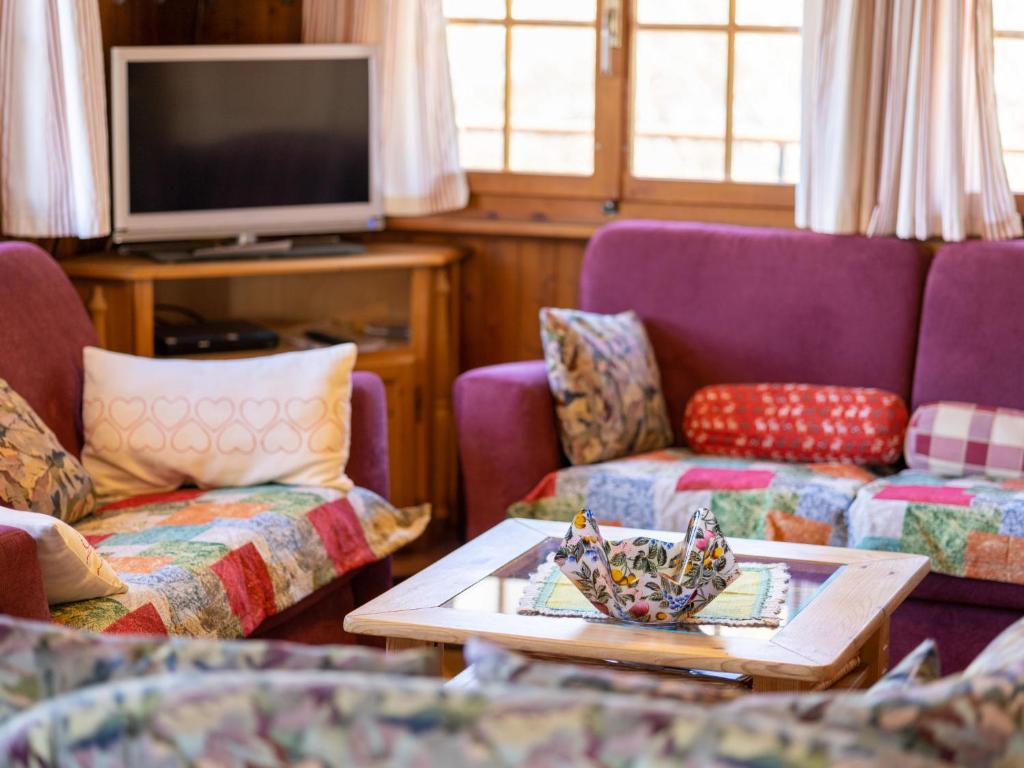 Chalet L'Alouette by Interhome photo 2
