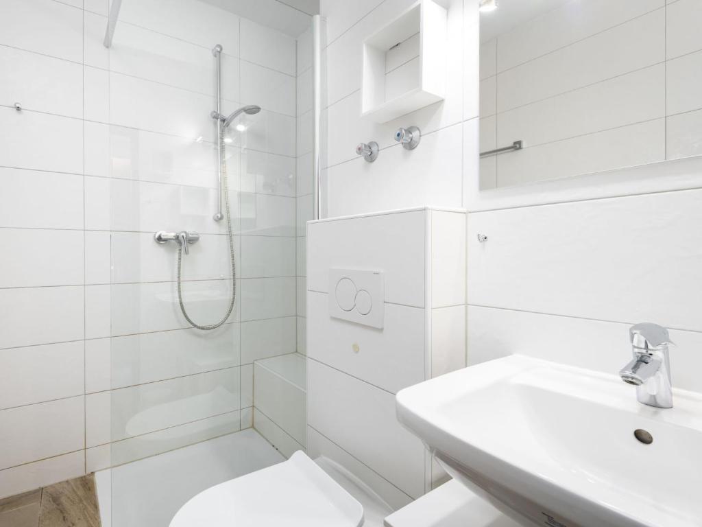 Apartment B906 by Interhome photo 3