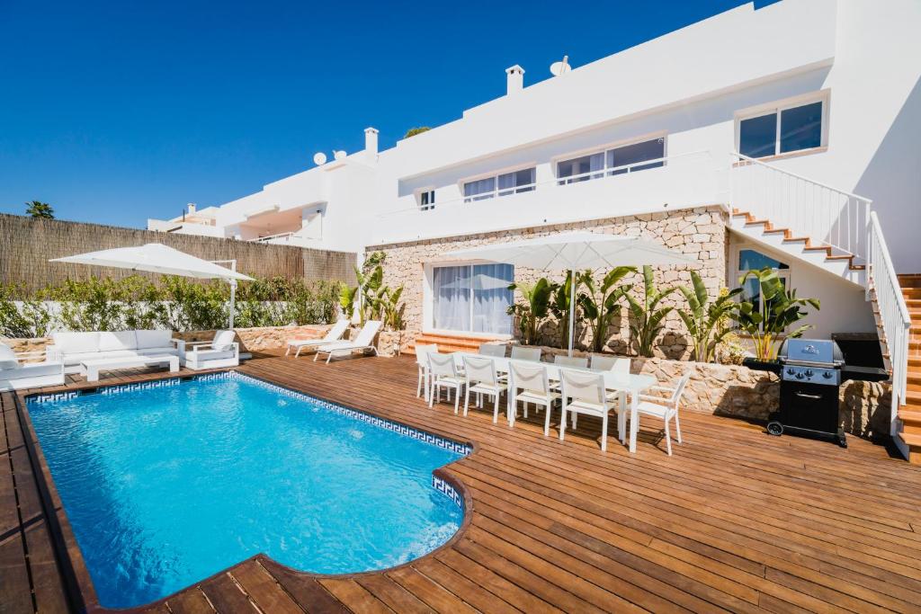 Villa Serretes photo 4