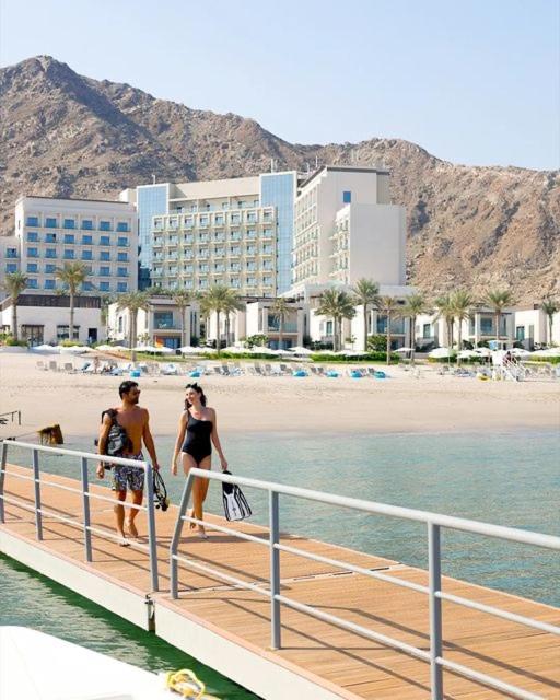 {
  "en-gb": "Address beach resort fujairah"
} photo 3
