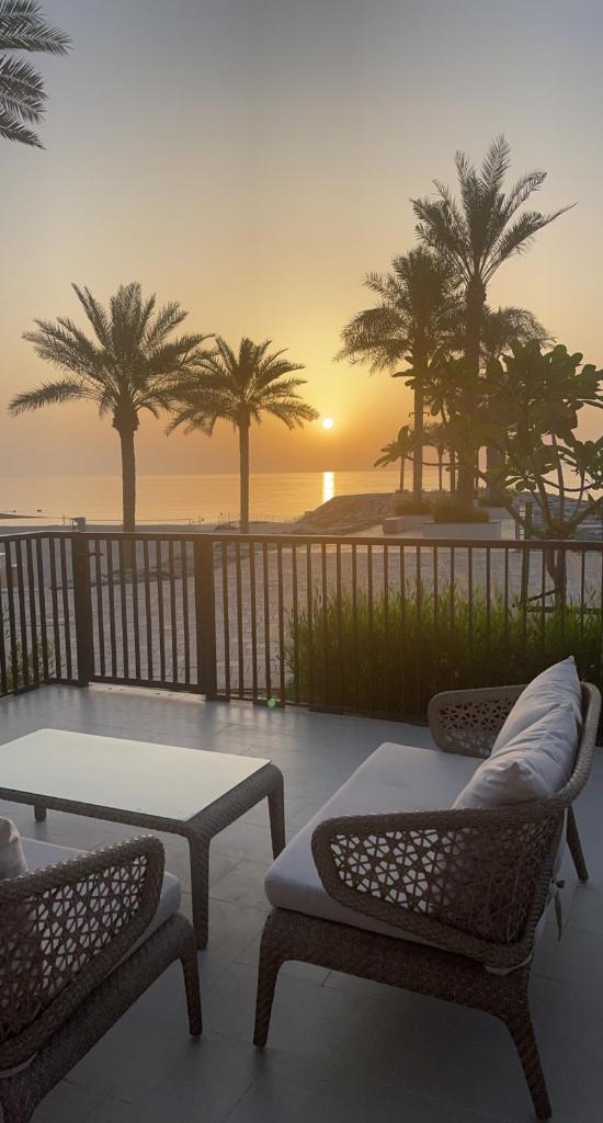 {
  "en-gb": "Address beach resort fujairah"
} photo 2