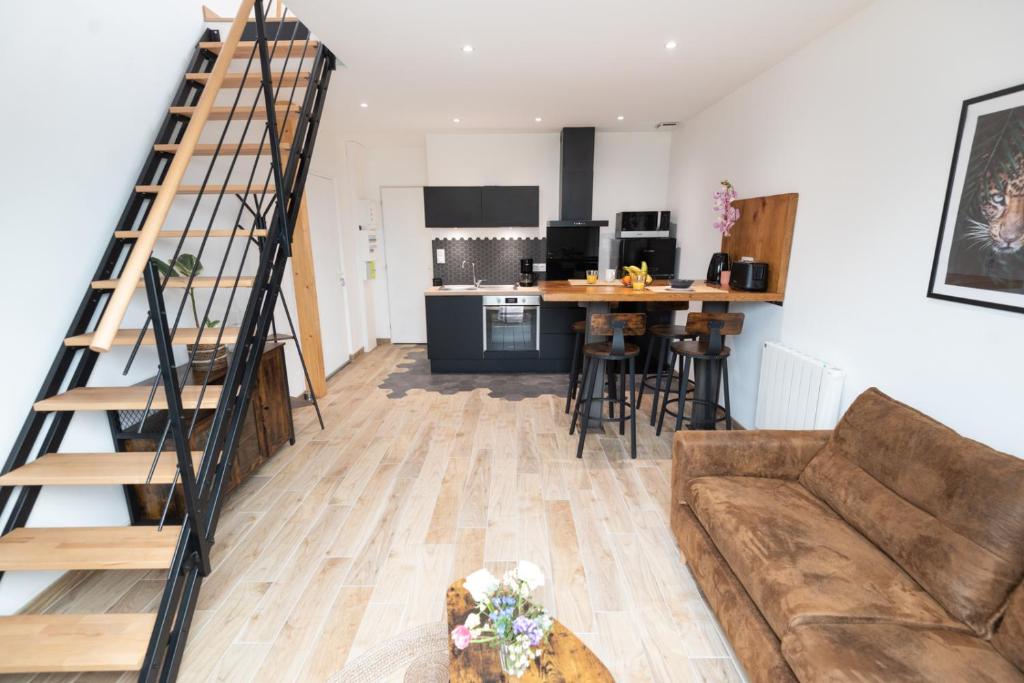 Duplex tout confort - Gare TGV et hypercentre par Groom* photo 3