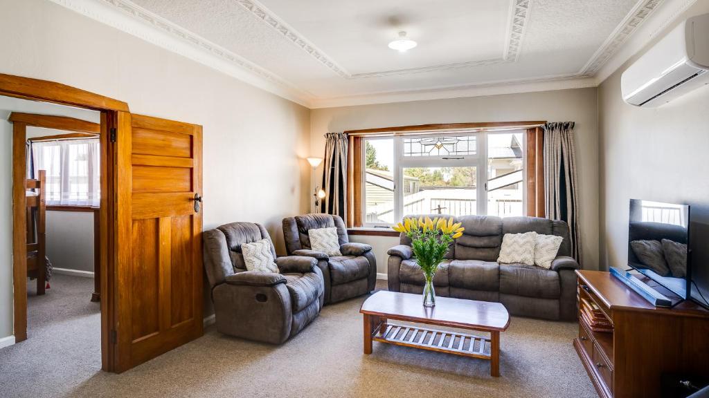 Harriett - Hastings Holiday Home photo 2