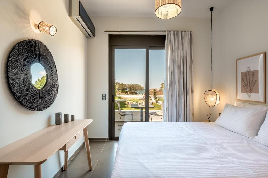 Plakias Suites COCO-MAT Full Experience photo 4