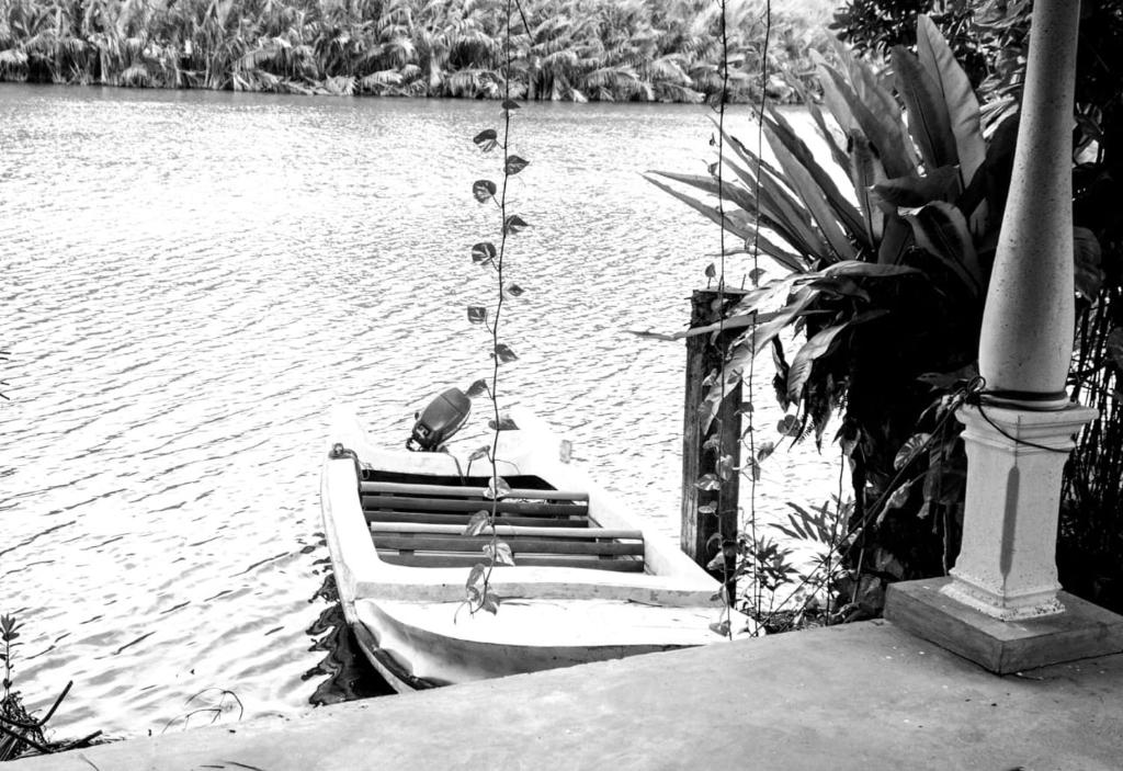 Chill River Villa - Villa with Scenic River Views photo 1