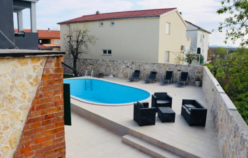 Iva apartman sa bazenom photo 2