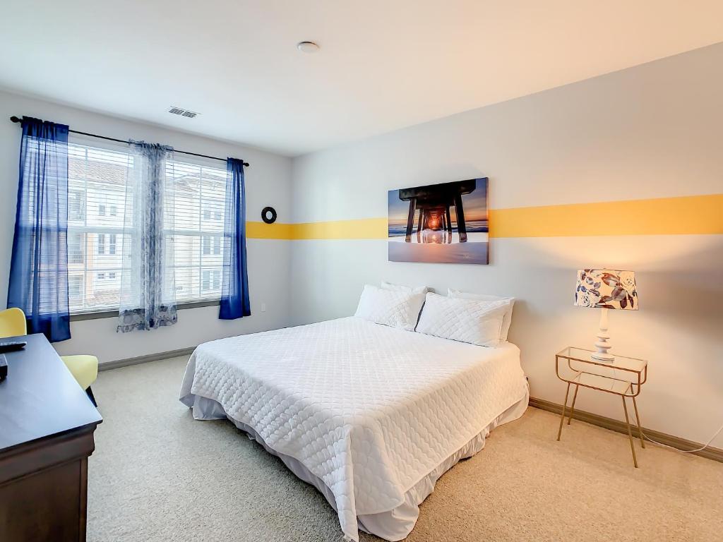 Spacious Apartment Near Disney image