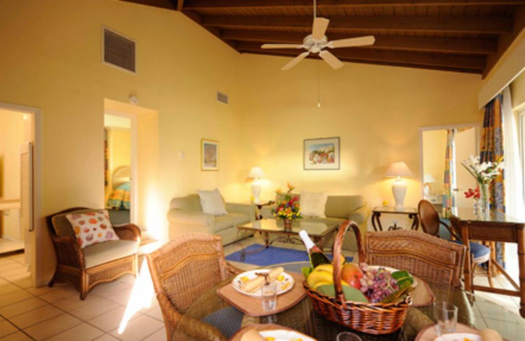 Bay View Suites Paradise Island photo 2
