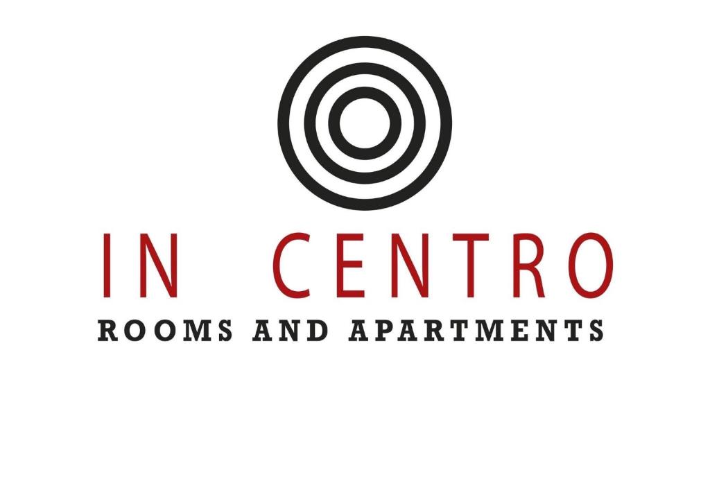 IN CENTRO Rooms and Apartments photo 1