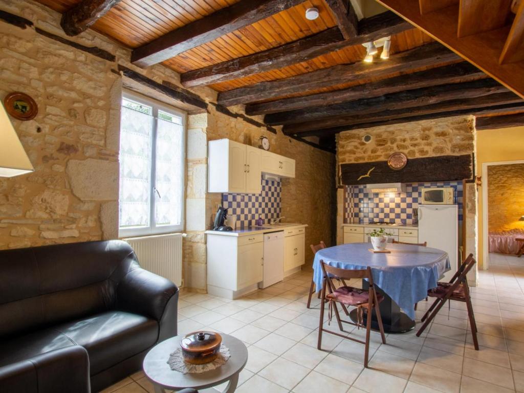 Gîte Tourtoirac, 3 pièces, 4 personnes - FR-1-616-280 photo 2