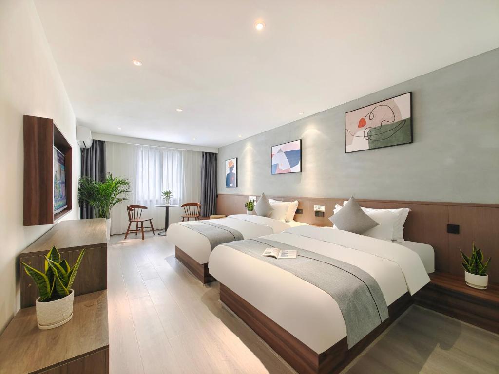 Holiday Inn Guoshang photo 4