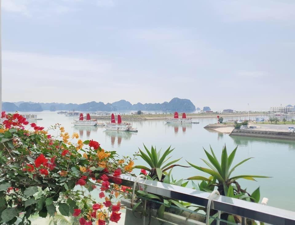 Hạ Long Land Hotel