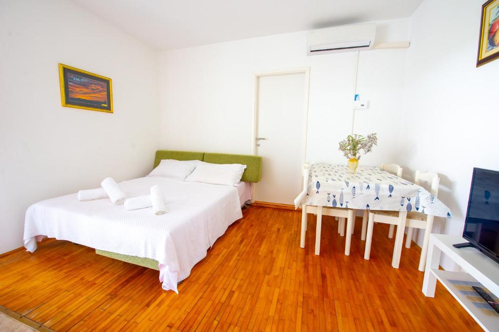 Garden Resort - Apartments Lavanda photo 4