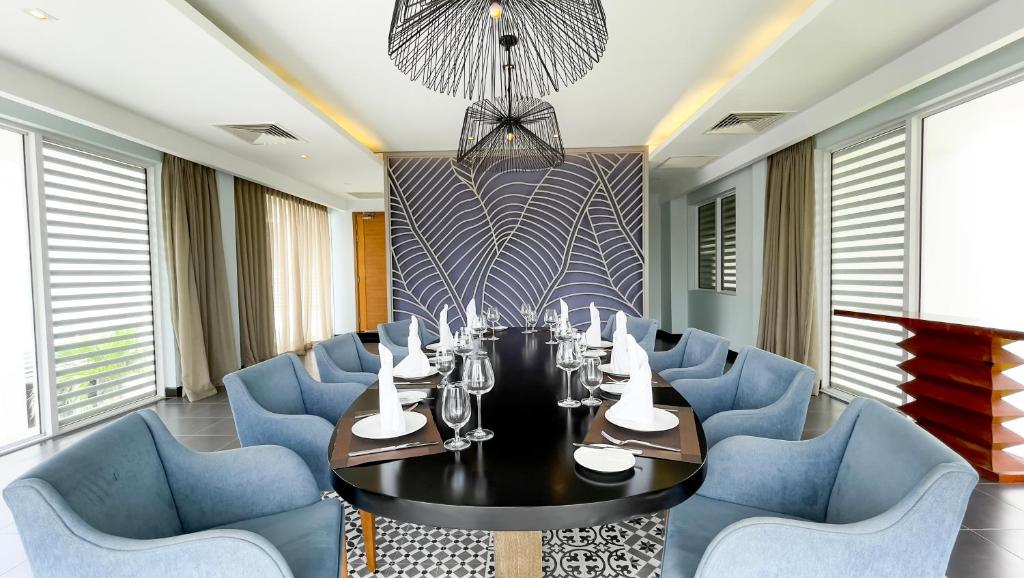 Premier Village Danang Resort