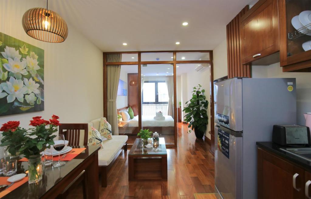 NINE HOUSING 12 Dao Tan