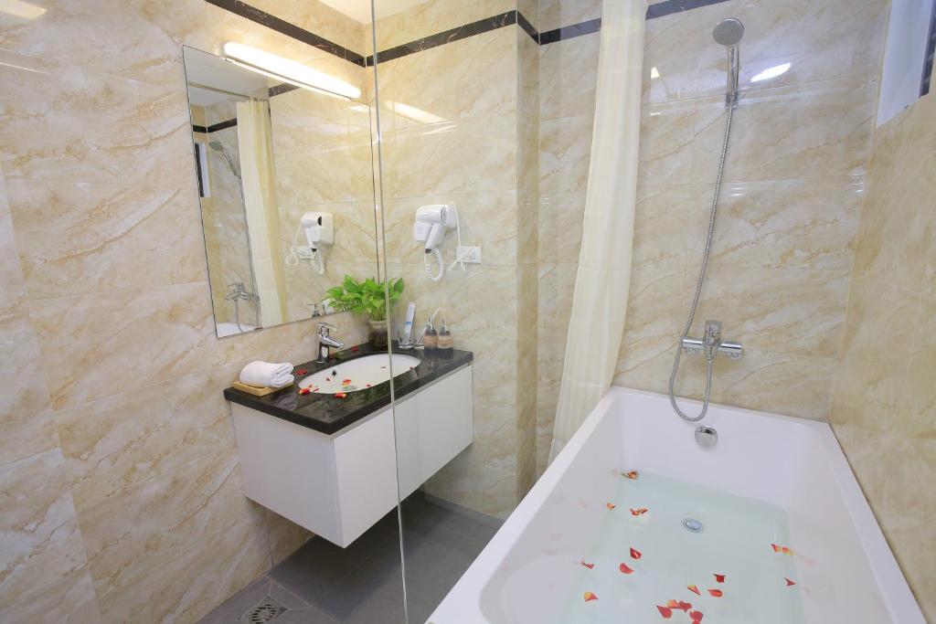 NINE HOUSING 12 Dao Tan