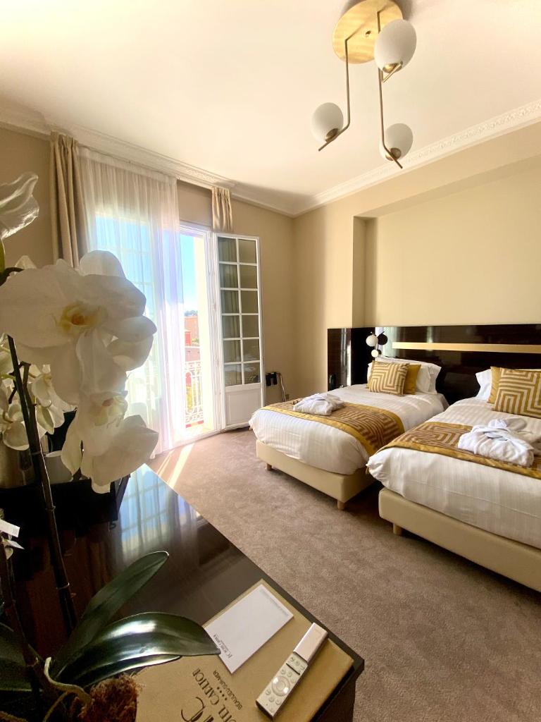 Hotel Carlton photo 3