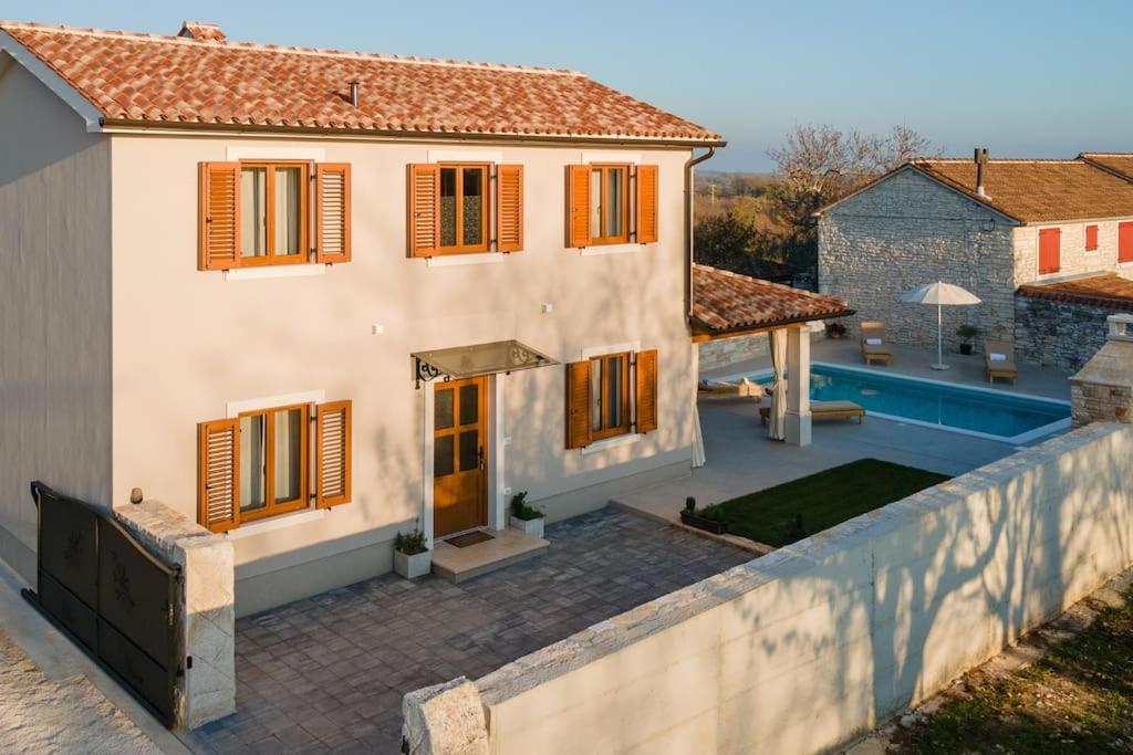 Villa NIMA - Holiday house with private pool photo 4