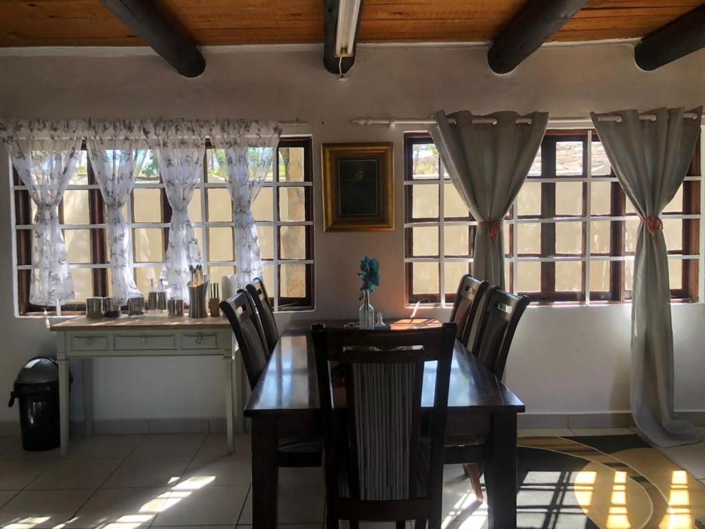 Villa Jullienne - A Home Away From Home - Unit 9 photo 3