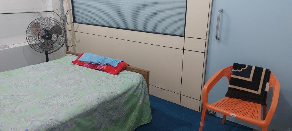 Affordable AC Room With Shared Bathroom in Naya Paltan Free WIFI