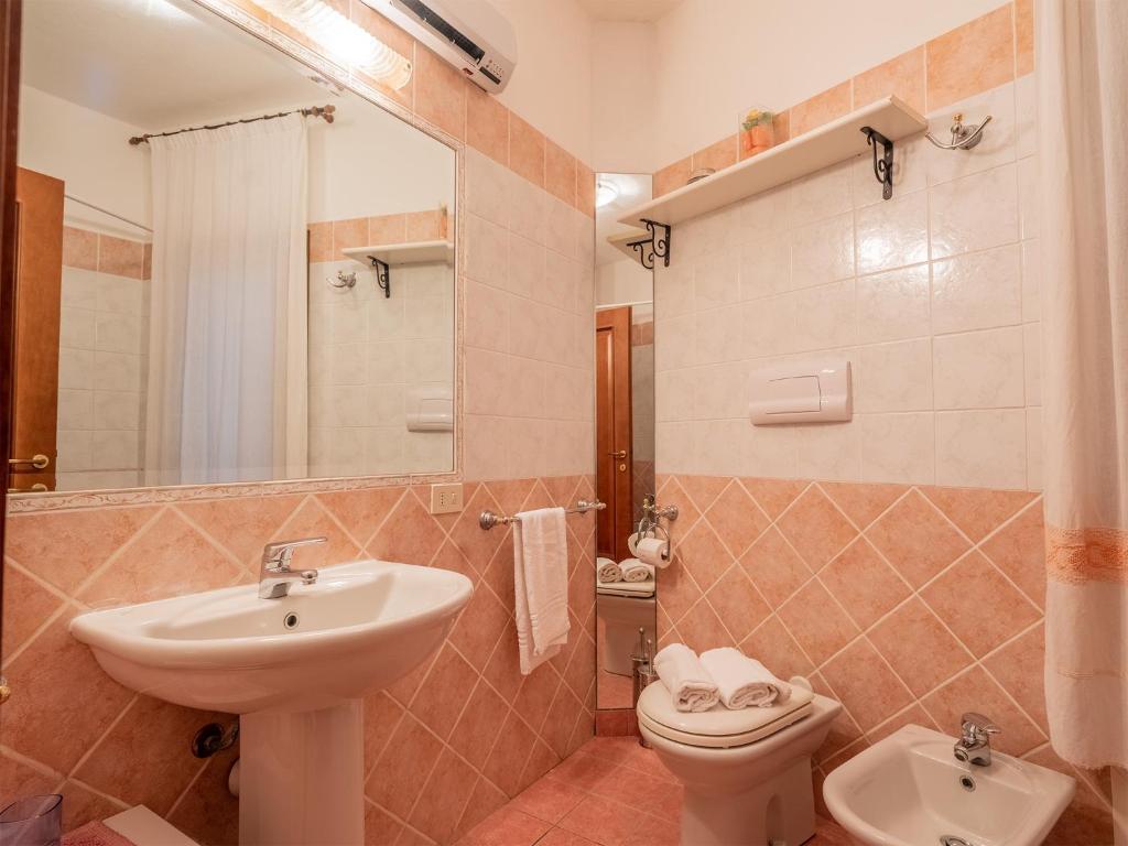 Sardinia Family Villas - Cannigione Beach Apartments photo 4