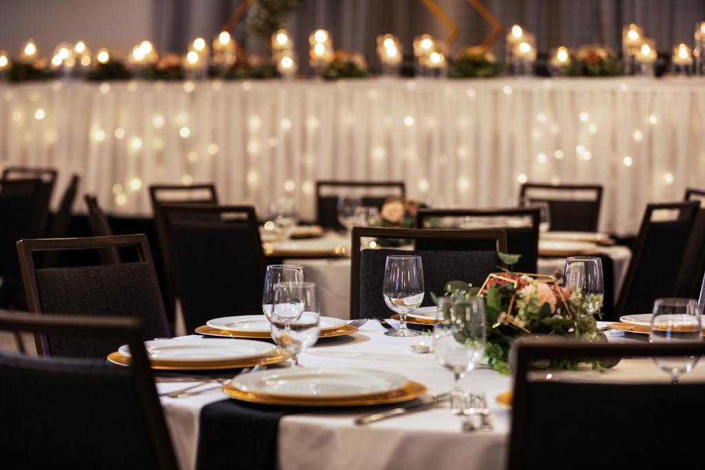 Courtyard Mankato Hotel & Event Center photo 1